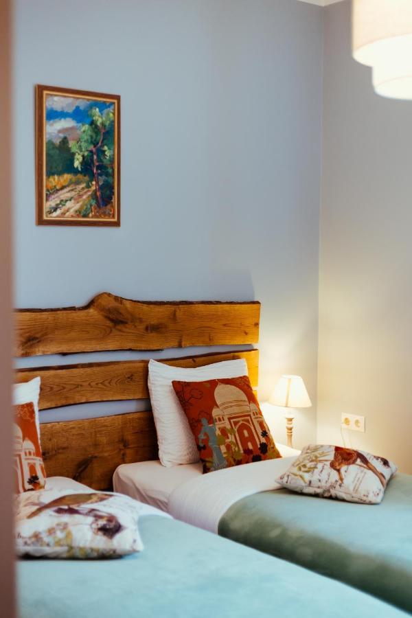 Hotel Benevilla Aluksne Luaran gambar